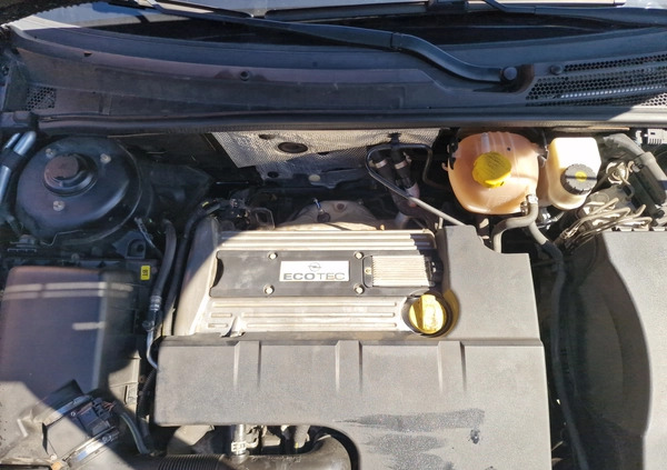 Opel Vectra cena 10900 przebieg: 173000, rok produkcji 2002 z Łazy małe 704